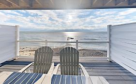 Put-In-Bay Waterfront Condo #105